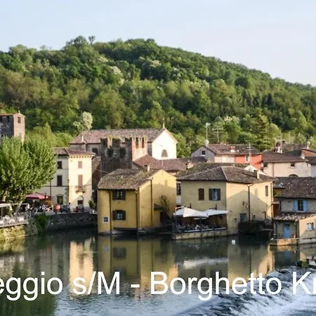 Il Portico شقة